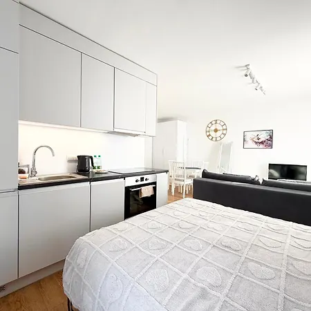 Apartment Mieszczanska Charming By Bookinghost Breslau