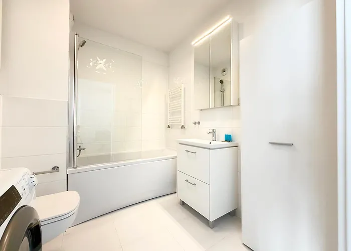 Mieszczanska Charming By Bookinghost * Breslau